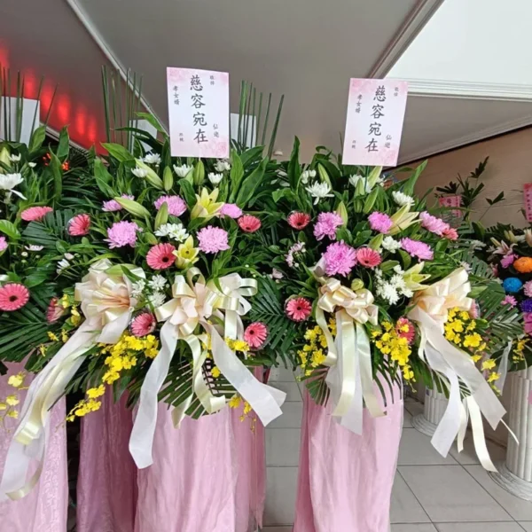 喪禮高架花籃A_榛馨花藝版權所有