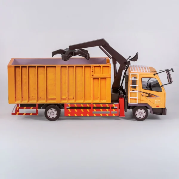 客製紙紮三菱FUSO抓斗式資源回收車-2