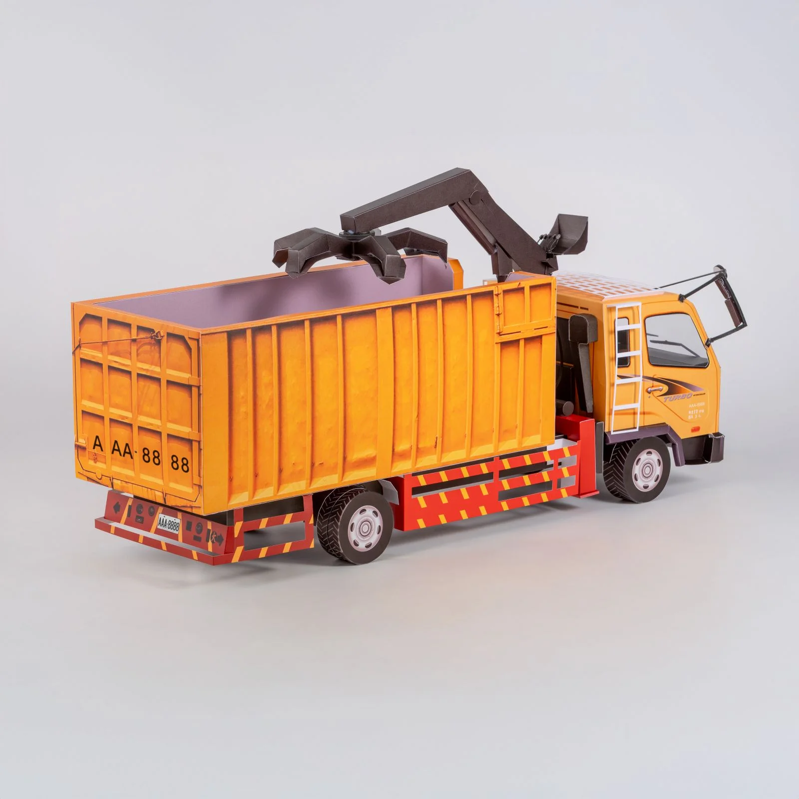 客製紙紮三菱FUSO抓斗式資源回收車-5